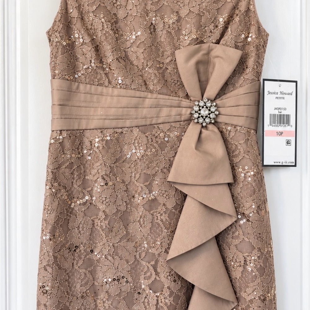 Jessica Howard Taupe Lace Sequin Midi Dress with Bow and Brooch